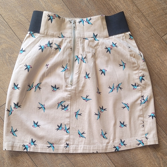 Sparrow Mini Pencil Skirt - Picture 2 of 3